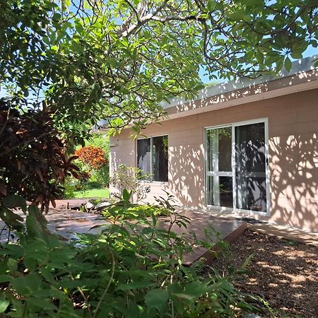 J & Ella'S Holiday House - 2 Bedroom, 2 Bathroom Home Cooktown Esterno foto