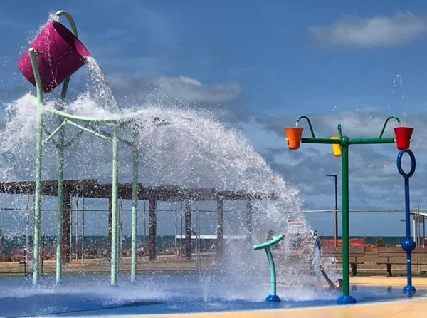J & Ella'S Holiday House - 2 Bedroom, 2 Bathroom Home Cooktown Esterno foto