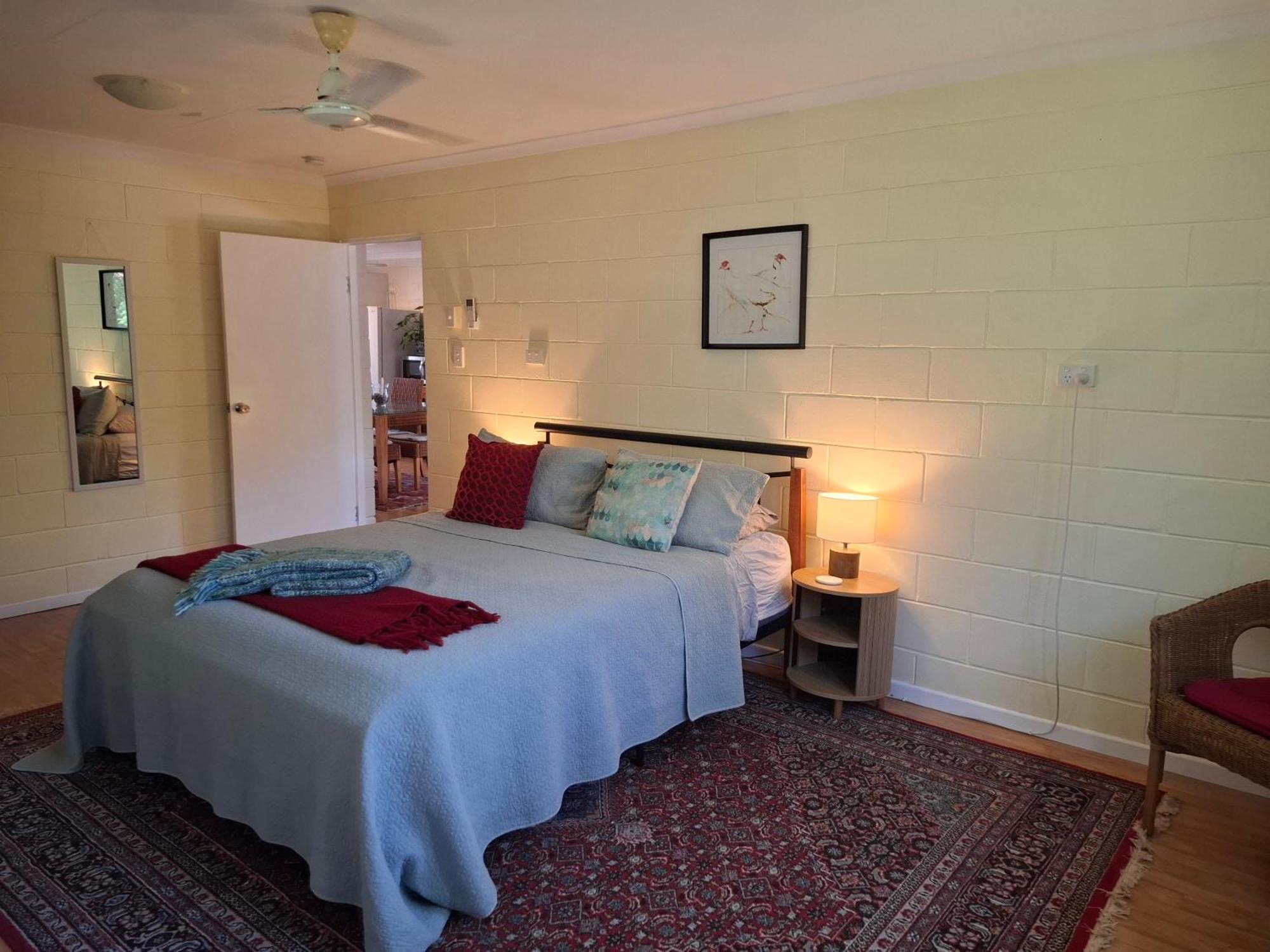 J & Ella'S Holiday House - 2 Bedroom, 2 Bathroom Home Cooktown Esterno foto