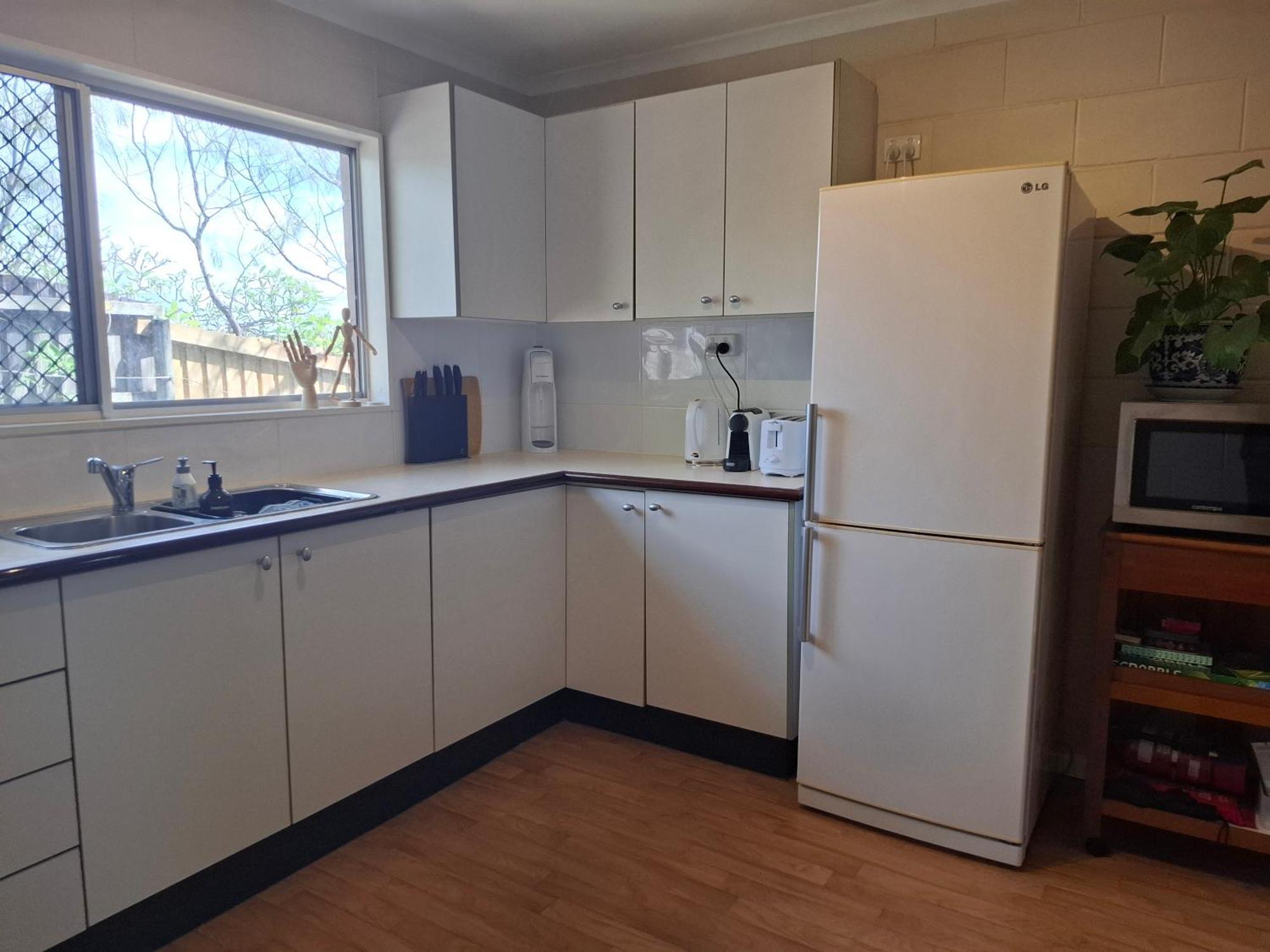J & Ella'S Holiday House - 2 Bedroom, 2 Bathroom Home Cooktown Esterno foto